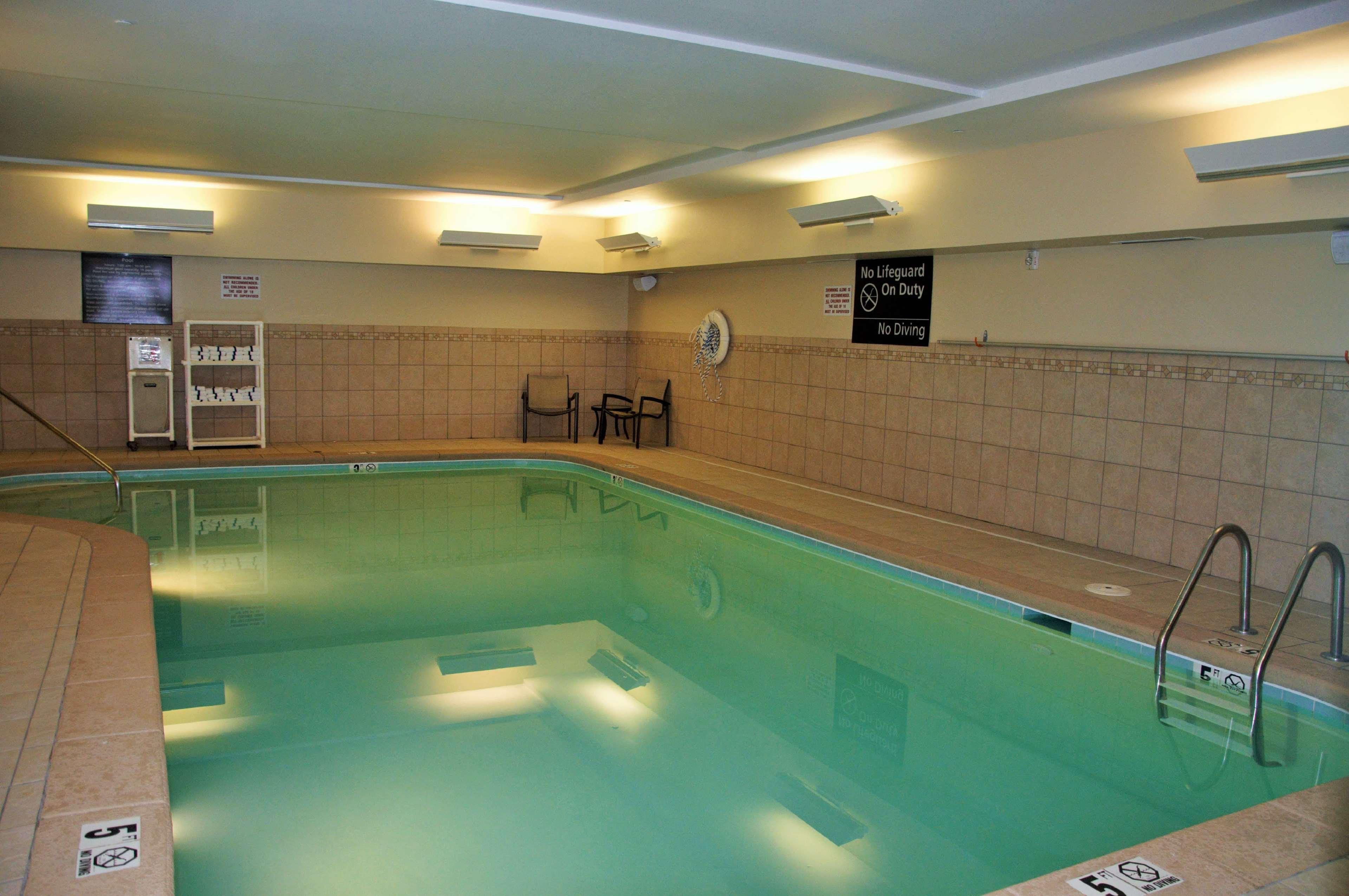 Hampton Inn & Suites Cincinnati / Uptown - University Area Экстерьер фото